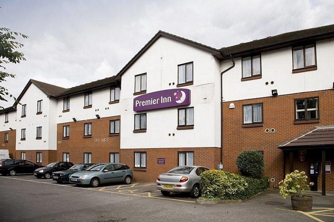 Premier Inn London Hayes, Heathrow Exterior photo